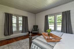 The Spruce House - Pet Friendly Home in Swannanoa NC