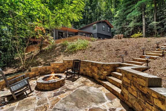 Black Mtn Escape w Hot Tub & Fire Pit
