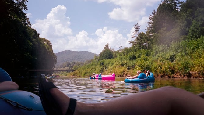 Best Places to Go River Tubing Near Asheville, NC